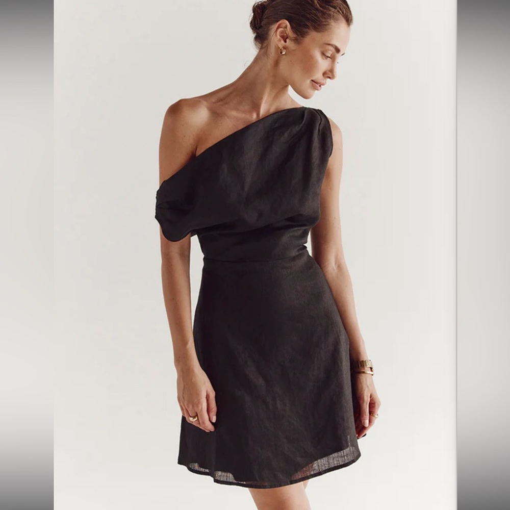 DISSH CASS BLACK ASYM LINEN MINI DRESS - SIZE 8